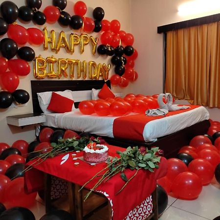 Goroomgo Blue Bell Bhubaneswar - Well Decorated Room -Wifi And Parking Facilities Available Экстерьер фото